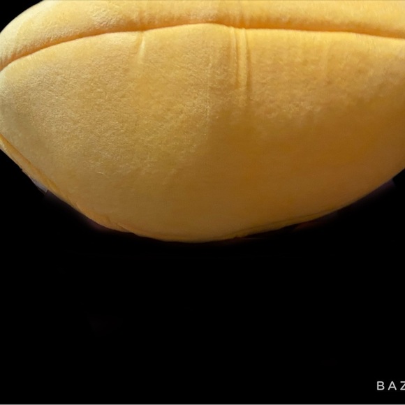 ✨✨.  Host pick ✨✨✨Small dog. Banana Bed - Picture 7 of 7